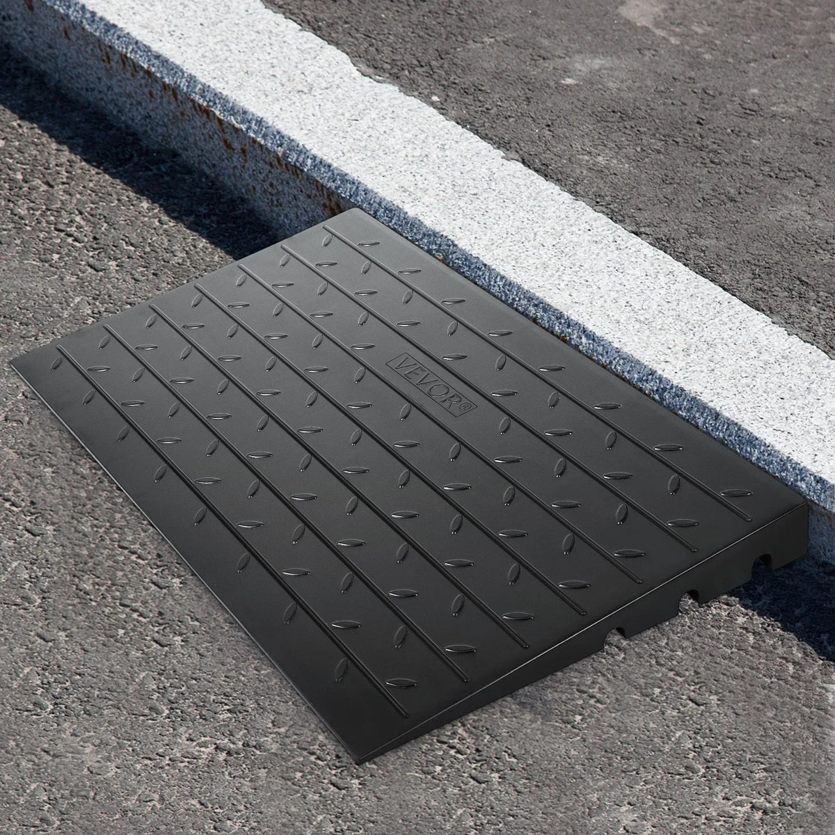 VEVOR Rubber Threshold Ramp, 4" Rise Threshold Ramp Doorway, 3 Channels Cord Cover Rubber Solid Threshold Ramp, Rubber Angled Entry Rated 2200 Lbs Load Capacity for Wheelchair and Scooter - View 9
